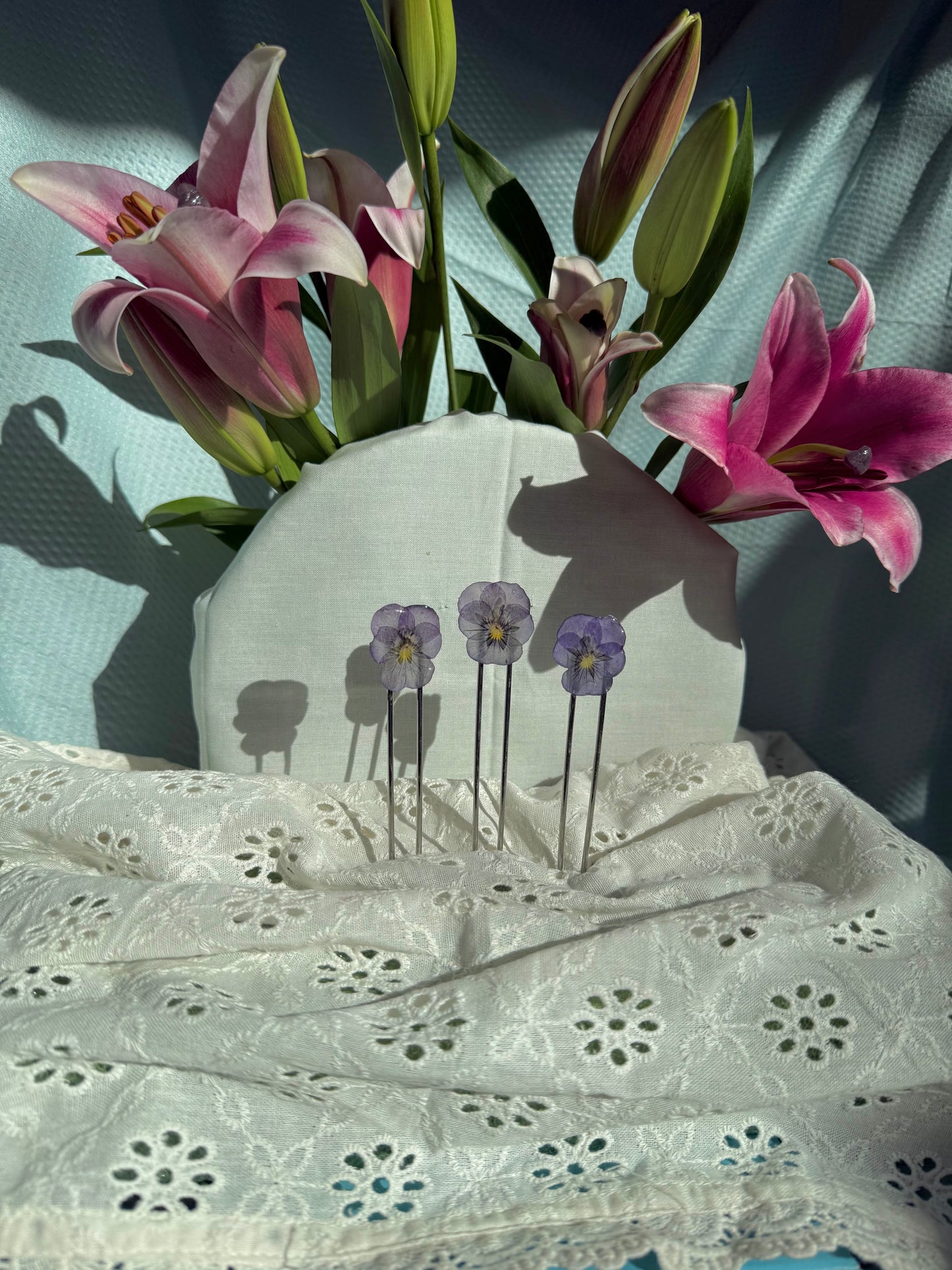 Purple pansy hairpin