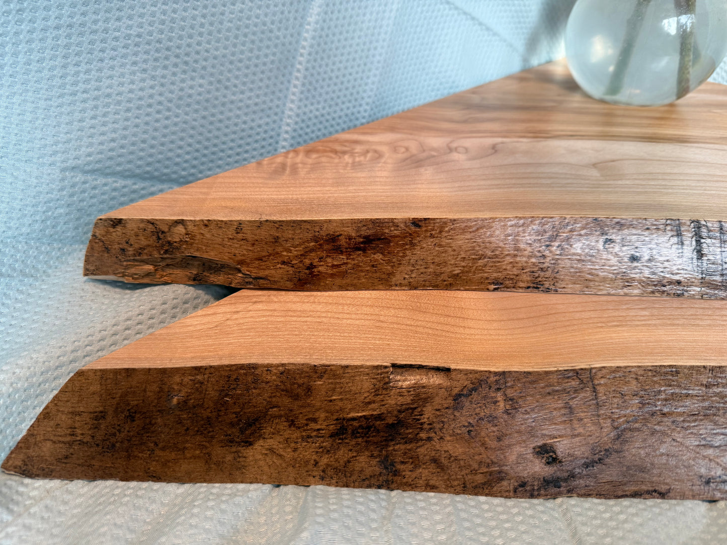 Set of 2, Live edge, Maple corner shelf
