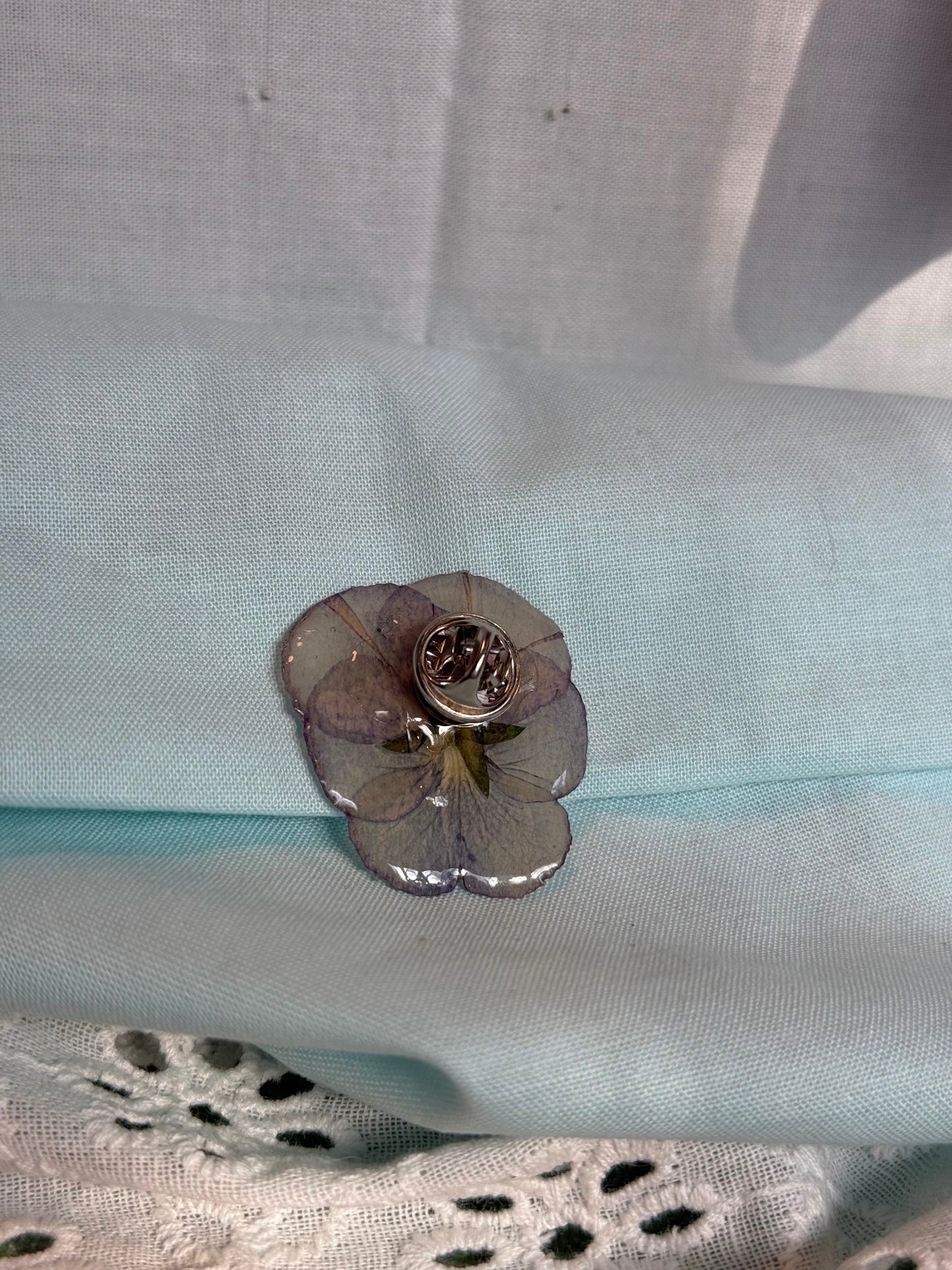 Purple pansy pin