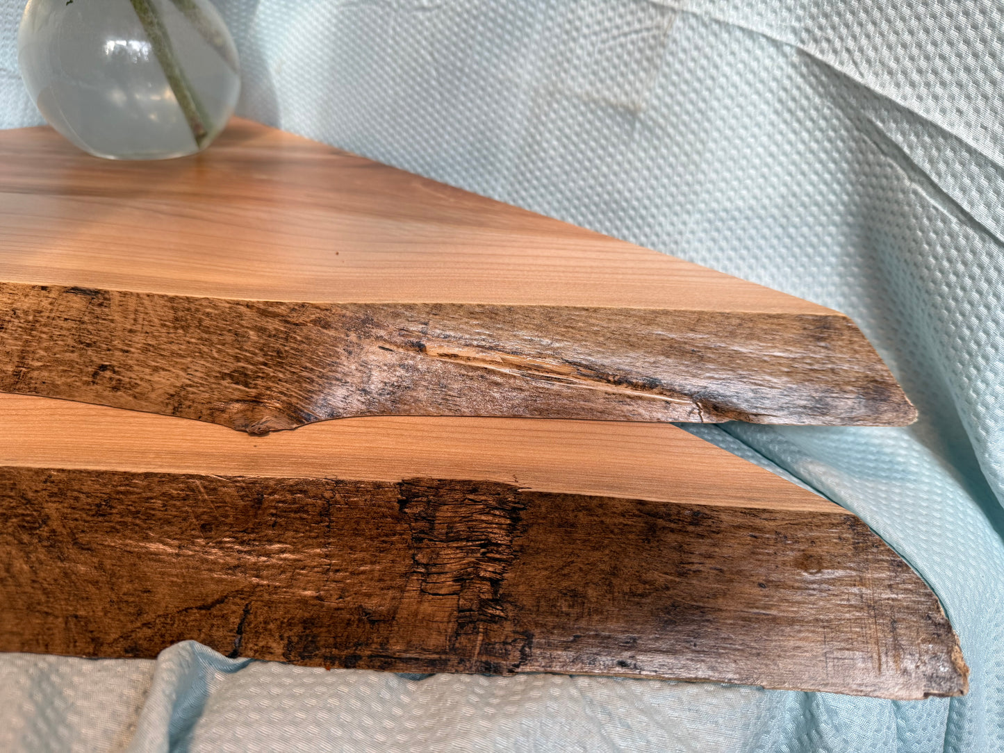 Set of 2, Live edge, Maple corner shelf