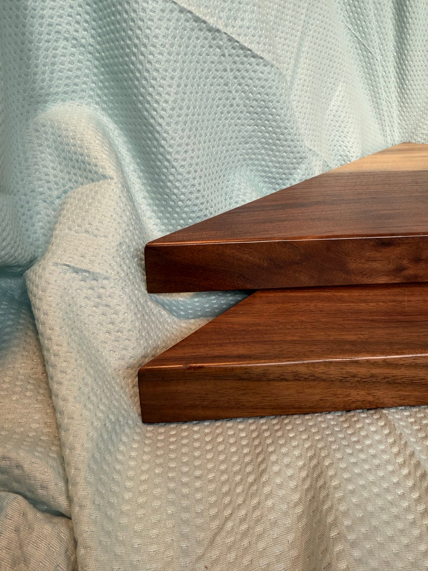 Set of 2 walnut shelves